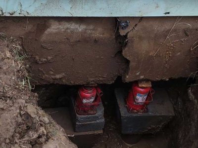 Hydraulic Press Pier Foundation Repair